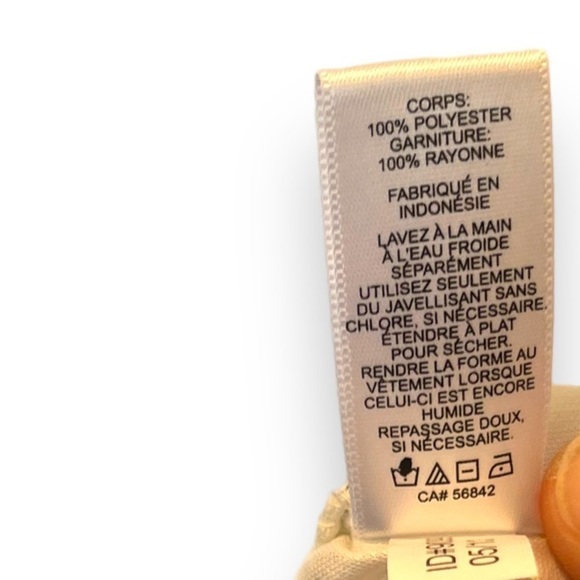 EXPRESS | High Neck Black + Ivory “LOVE” Cursive Print Tank Blouse - Picture 5 of 7